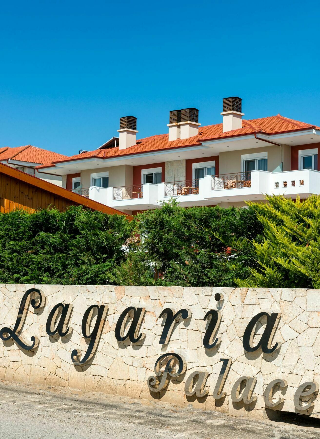 Lagaria Hotel Afytos Exterior photo